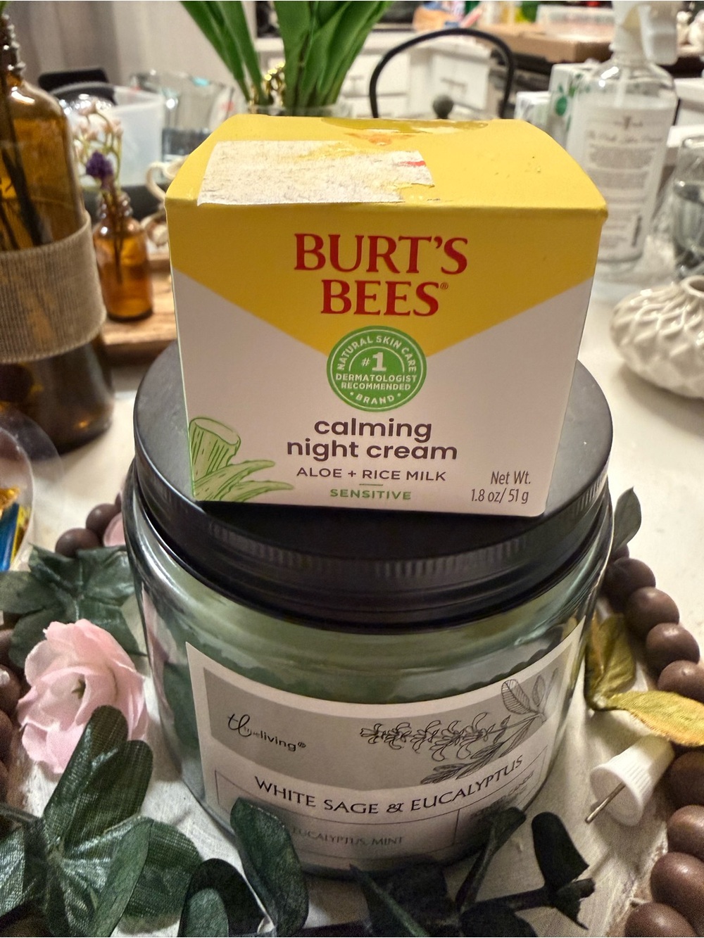 🍎 NEW 🍎Burt's Bees Calming Night Cream 🌻🍁